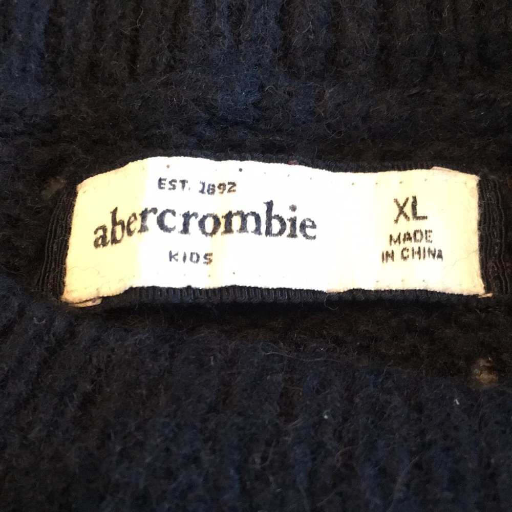Abercrombie blue knit sweater. - Picture 3 of 4